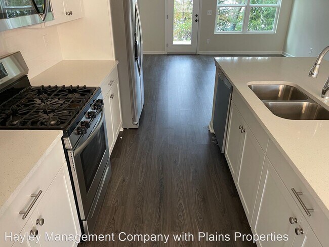 Building Photo - 3 br, 3 bath House - 564 Waterpoint Way
