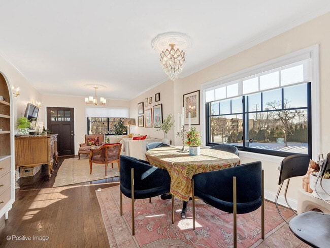 Building Photo - 318 Bluff Ave