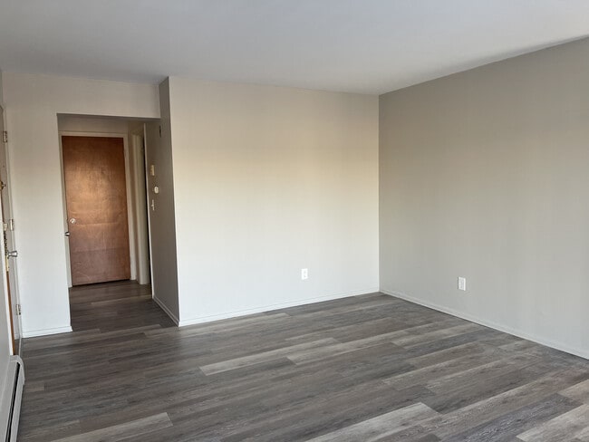 Building Photo - Fountain Villa Apartments