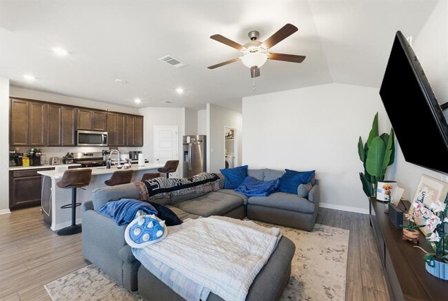 Foto del edificio - 17800 Fairbridge Ln