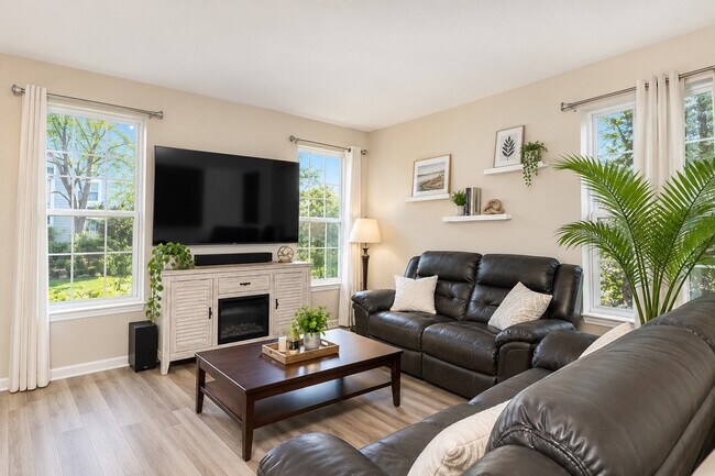 Foto del edificio - 1288 W Black Wolf Rd