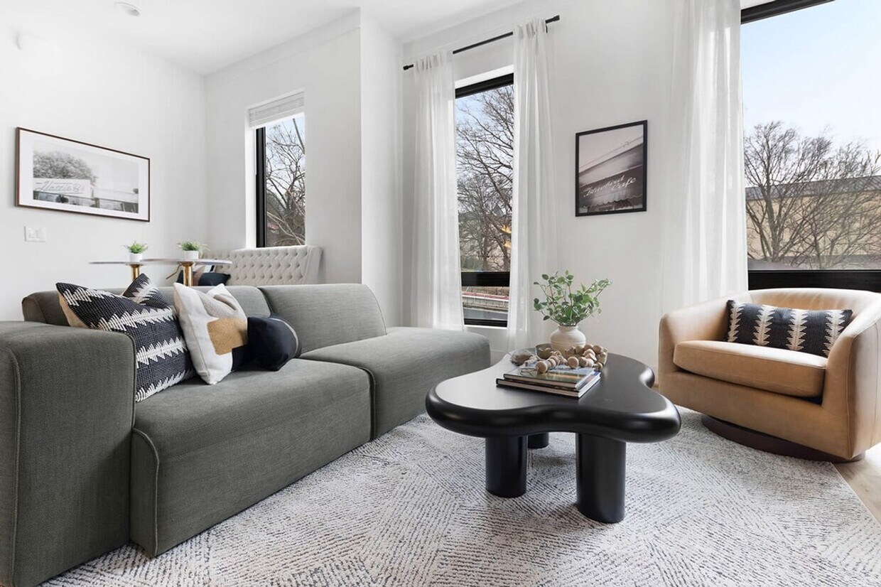 Foto principal - 761 Lynwood Ave