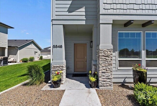 Foto del edificio - 5668 W Stadium Ln