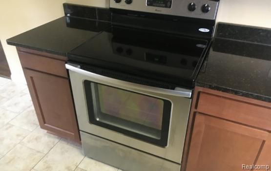 Foto del edificio - 60942 Campground Rd