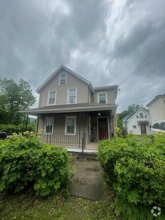 Building Photo - 31 Fowler St