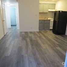 Building Photo - 60 Elissa Ln