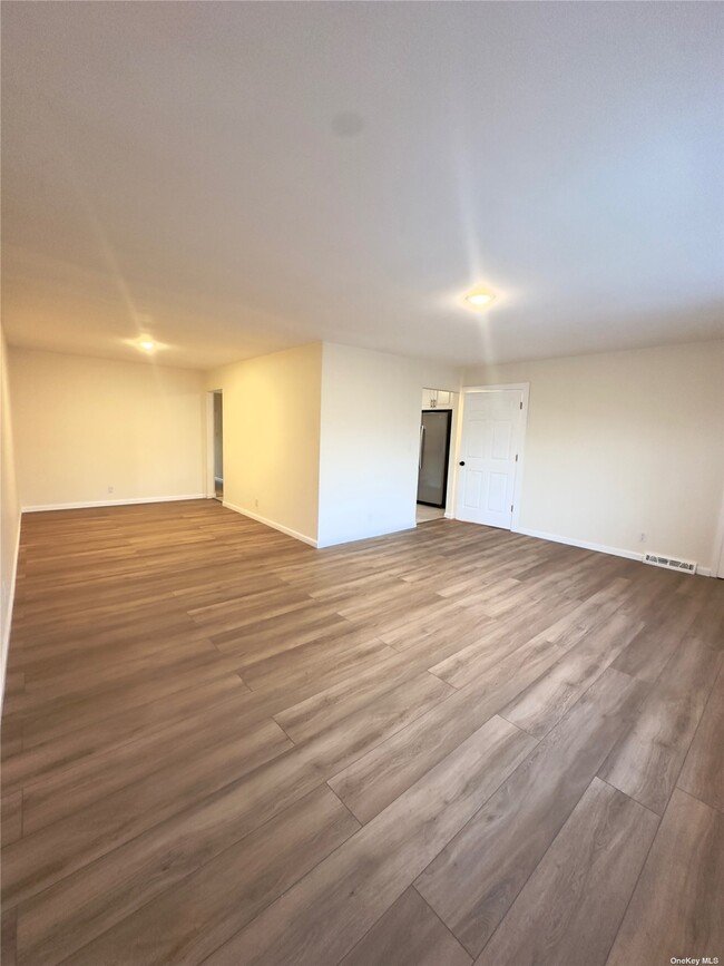 Foto del edificio - 144-36 27th Ave
