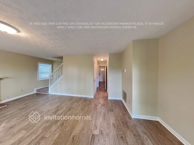 Building Photo - 4026 Paloverde Dr