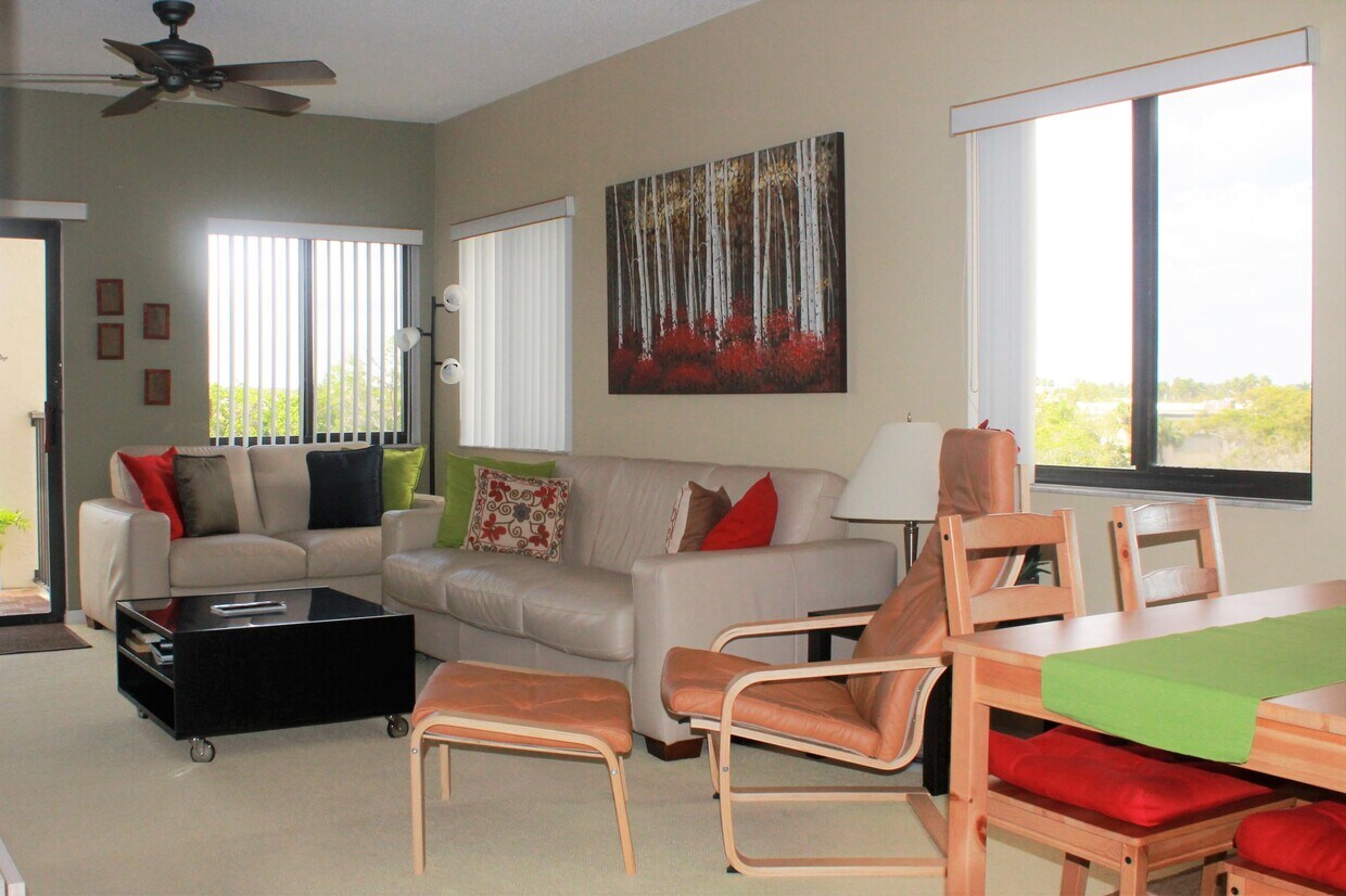 2105 Lavers Cir Unit 405, Delray Beach, FL 33444 Condo for Rent in