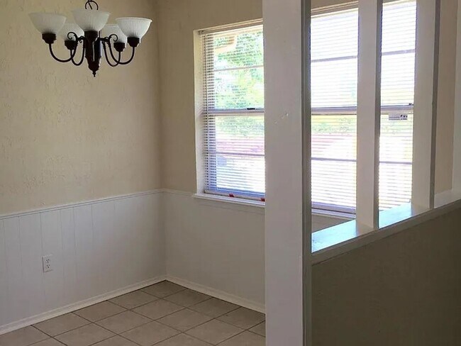 Foto del edificio - 3 Bed 2 Bath Rent House Eastside