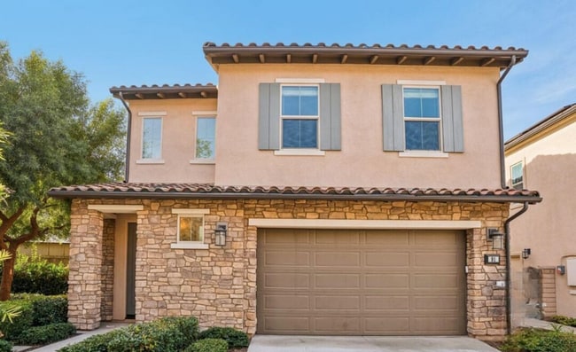 Building Photo - 91 Lavender