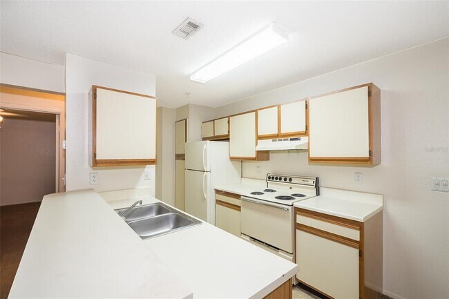 Building Photo - 623 Dory Ln