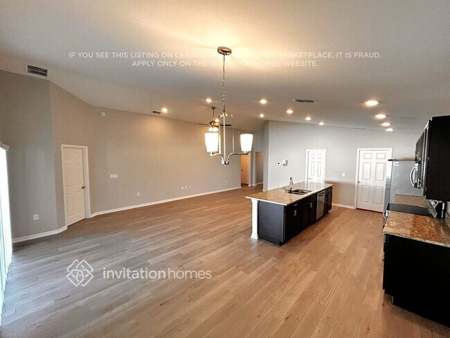 Building Photo - 3918 Willow Ridge Dr