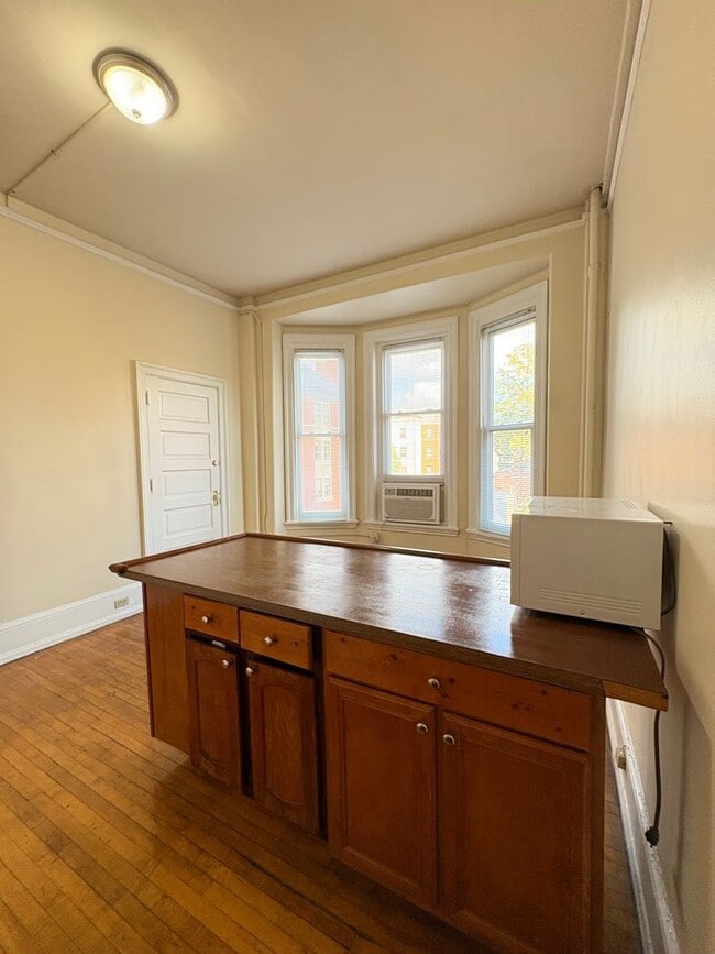 Interior Photo - Chesterfield Apartments