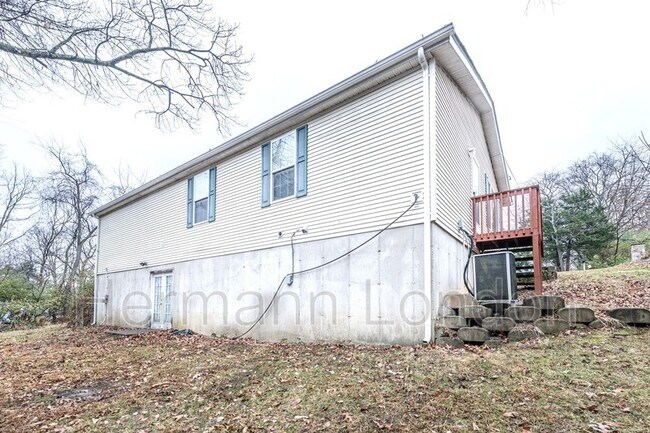 Building Photo - 3105 Phils Dr