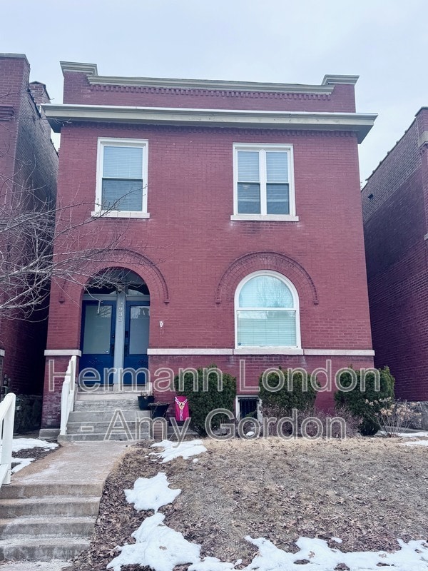 Building Photo - 2933 Victor St