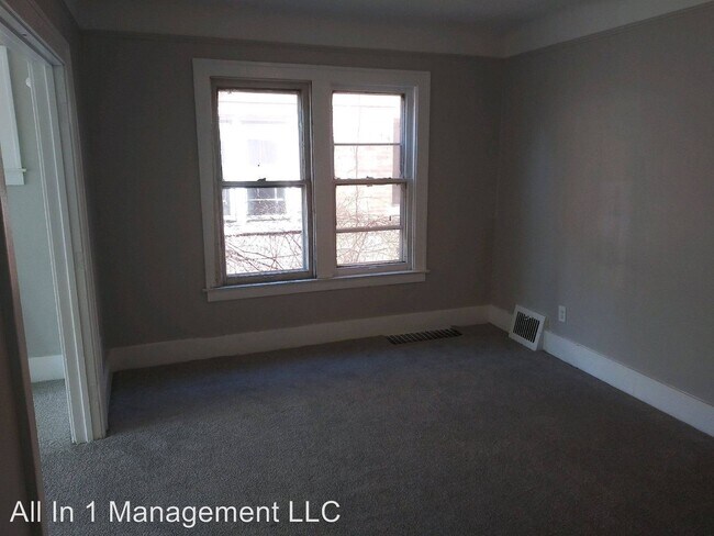 Building Photo - 2310 Glendale Ave