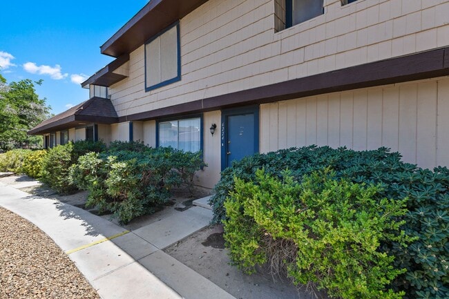 Building Photo - Spacious 3-Bed, 1.5-Bath Townhome with Oversized Private Patio in Central 89103 — Bright Bedrooms...