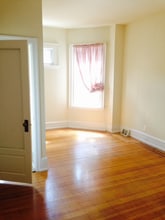 Building Photo - 4242 Spruce St