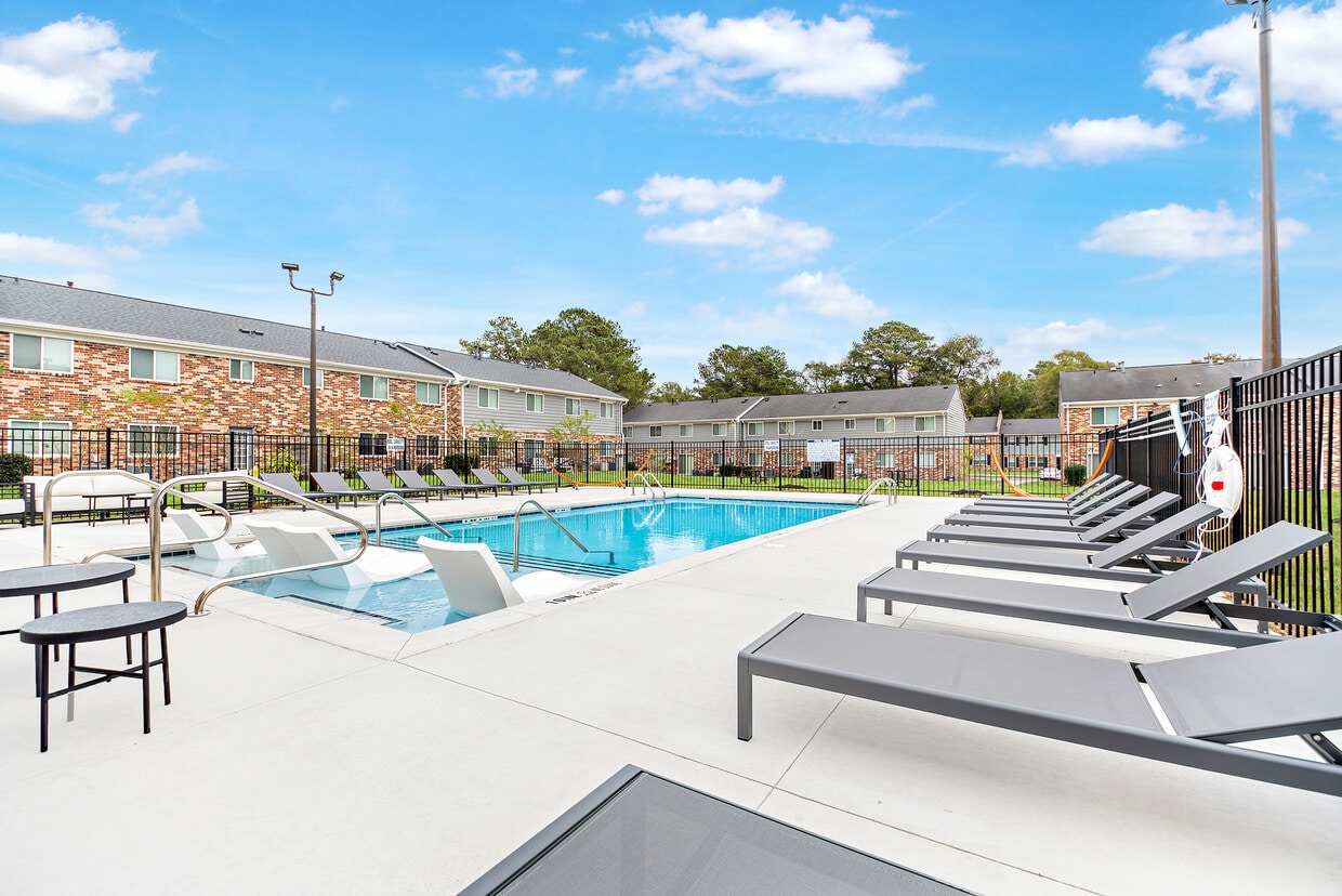 2800 Capital Square - 2800 Capital St Savannah, GA 31404 | Apartments.com