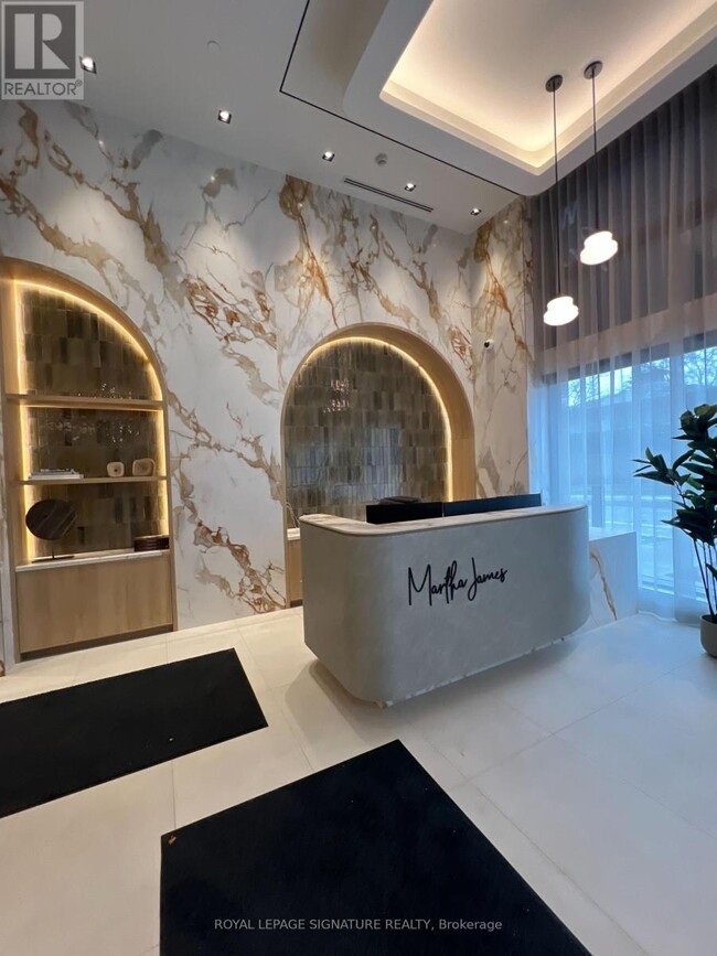 Building Photo - 2088 James St