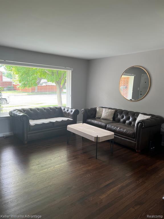 Foto del edificio - 37504 Howell St