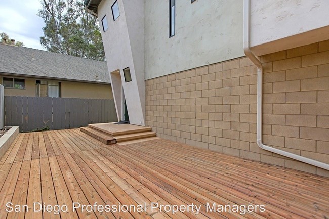 Building Photo - 2 br, 2.5 bath House - 518 Arbor Drive