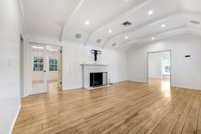 Foto del edificio - Charming Country English Home