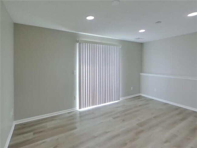 Foto del edificio - 1104 142nd Ln NW