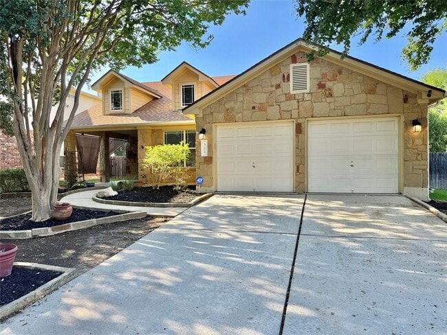 Building Photo - 311 Glen Valley Lane