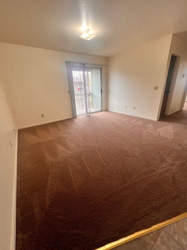 Foto del edificio - 1330 Haven Ln