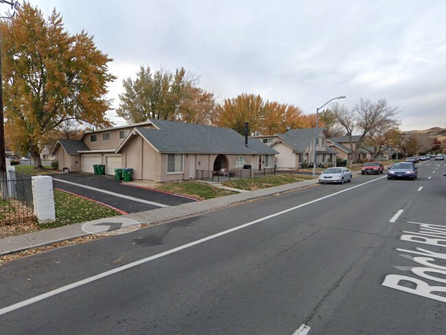 Foto del edificio - 2171 Rock Blvd