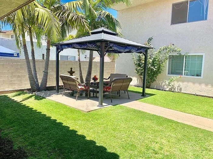 Courtyard - 3300 W Orange Ave
