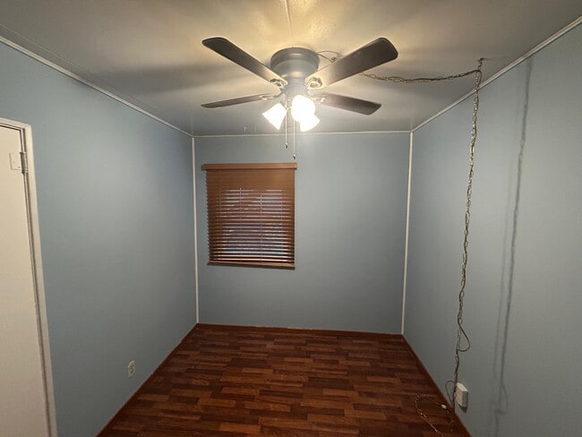 Foto del edificio - 4318 Sheffield Rd
