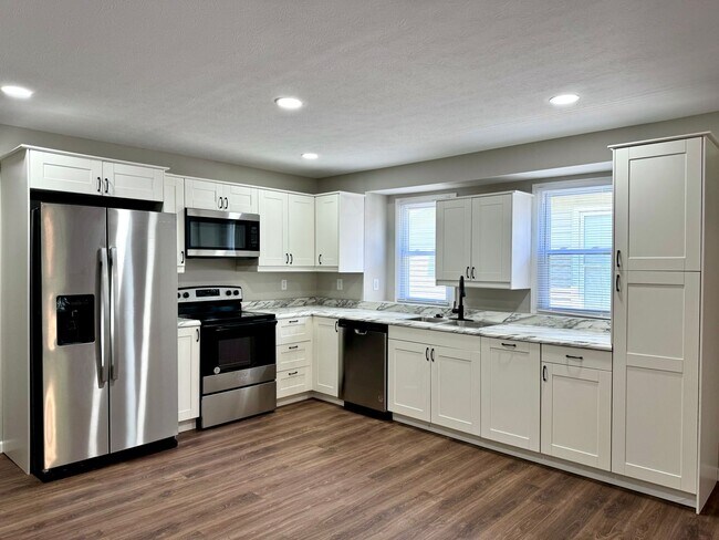 Foto del edificio - Charming & Fully Remodeled 2-Bed Gem – You...