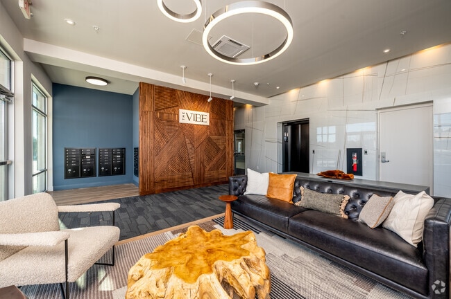 Lobby Photo - The Vibe on Paramount