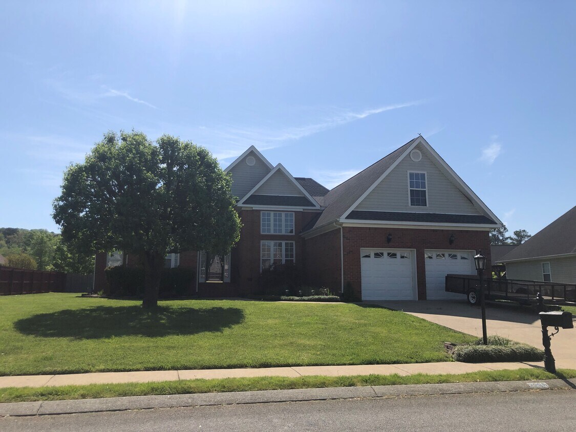 2288 Gibbons Rd, Chattanooga, TN 37421 House for Rent in Chattanooga