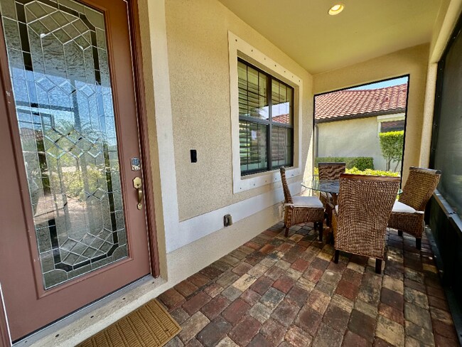 Foto del edificio - 13230 Amerigo Ln