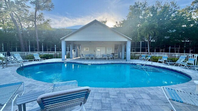 Foto del edificio - 9479 Tara Cay Ct