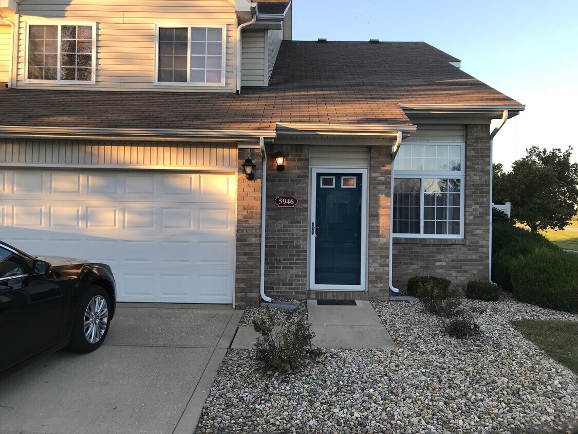 5946 Marina View Ln Unit 5946, Indianapolis, IN 46237 Condo for Rent