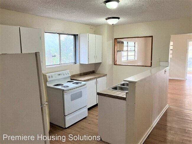Foto del edificio - 3 br, 1 bath House - 519 Arapahoe Ave - 51...