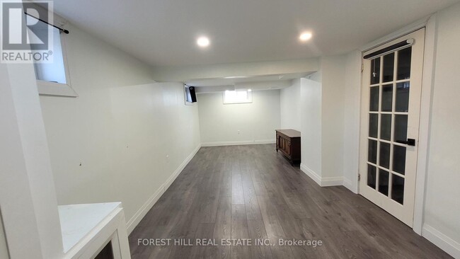Building Photo - 99 Switzer Dr