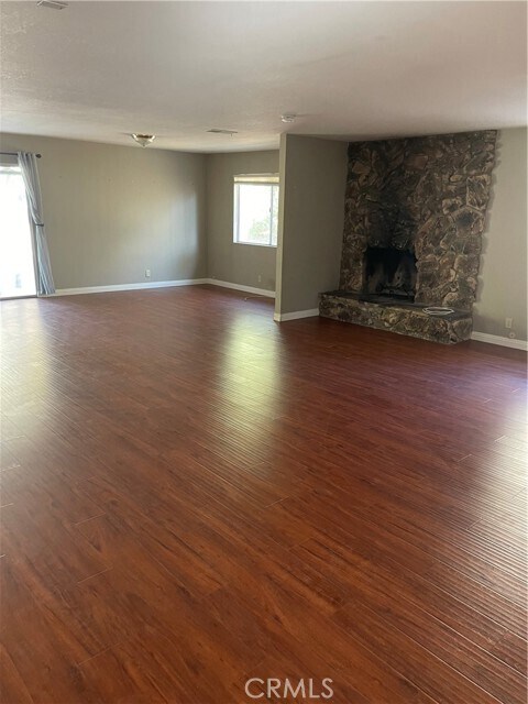 Building Photo - 22900 Canyon Lake Dr N