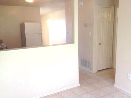 Foto del edificio - 3405 Barcelona Drive