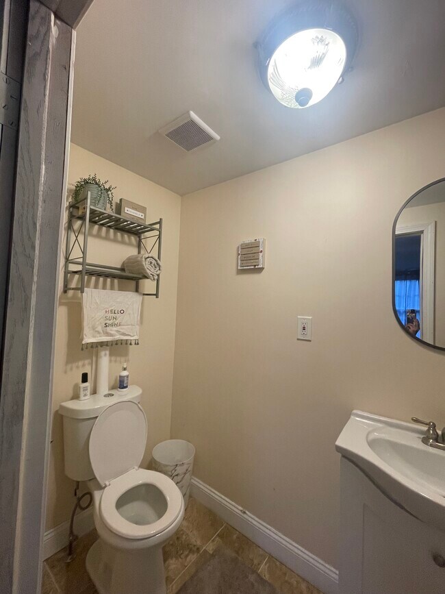 380 Salmon Brook St, Granby, CT 06035 House Rental in Granby, CT