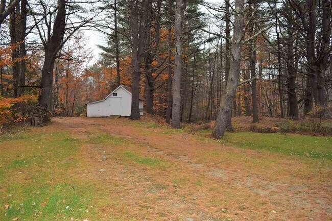 Building Photo - 20 Old Turnpike Rd