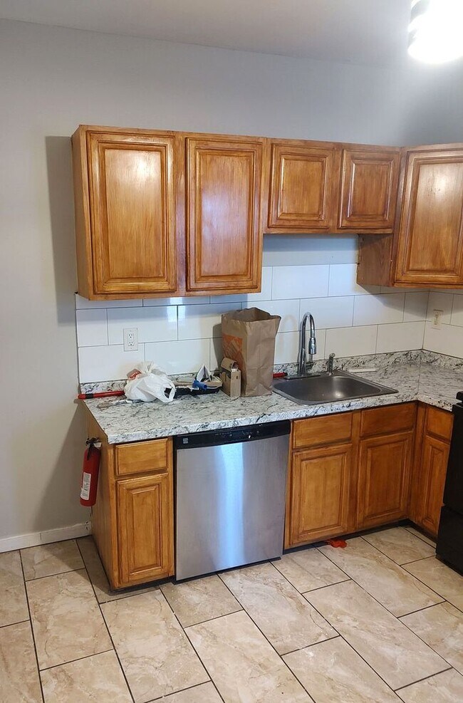 Foto del edificio - 2142 N 18th St