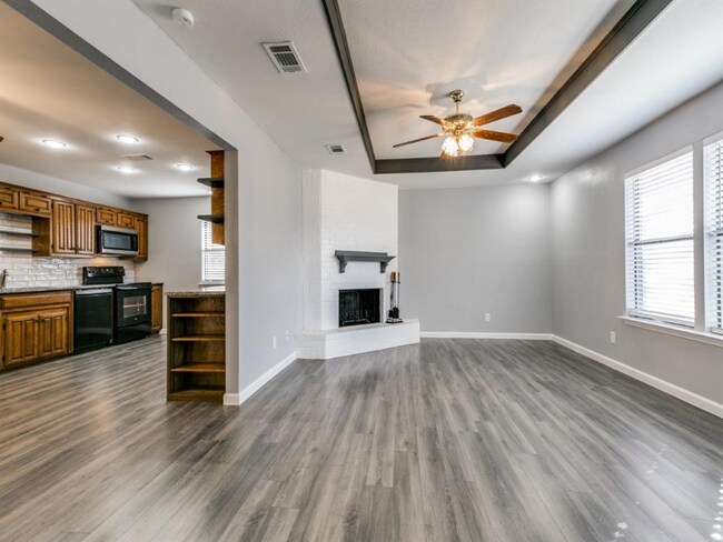 Foto del edificio - 1504 Ridge Ct