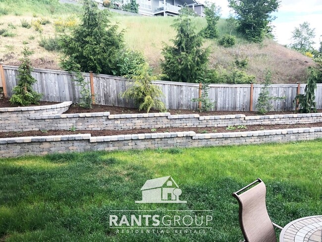 Building Photo - Beautiful Tumwater Home with Stunning Kitchen & Spacious Layout