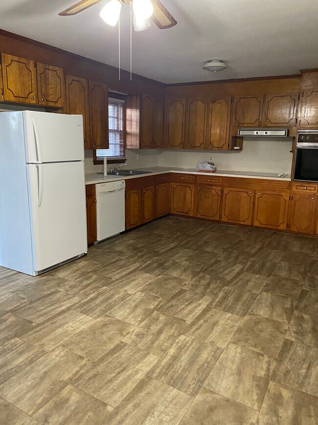 Foto del edificio - 186 Dogwood Ln